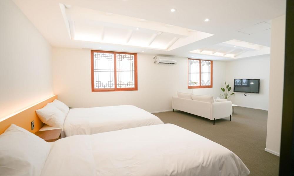 Hotelarrive Jeonju Sihwayeonpung Экстерьер фото